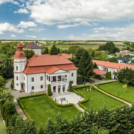 Am Kastiel Penzion Rimavská Sobota Exterior photo